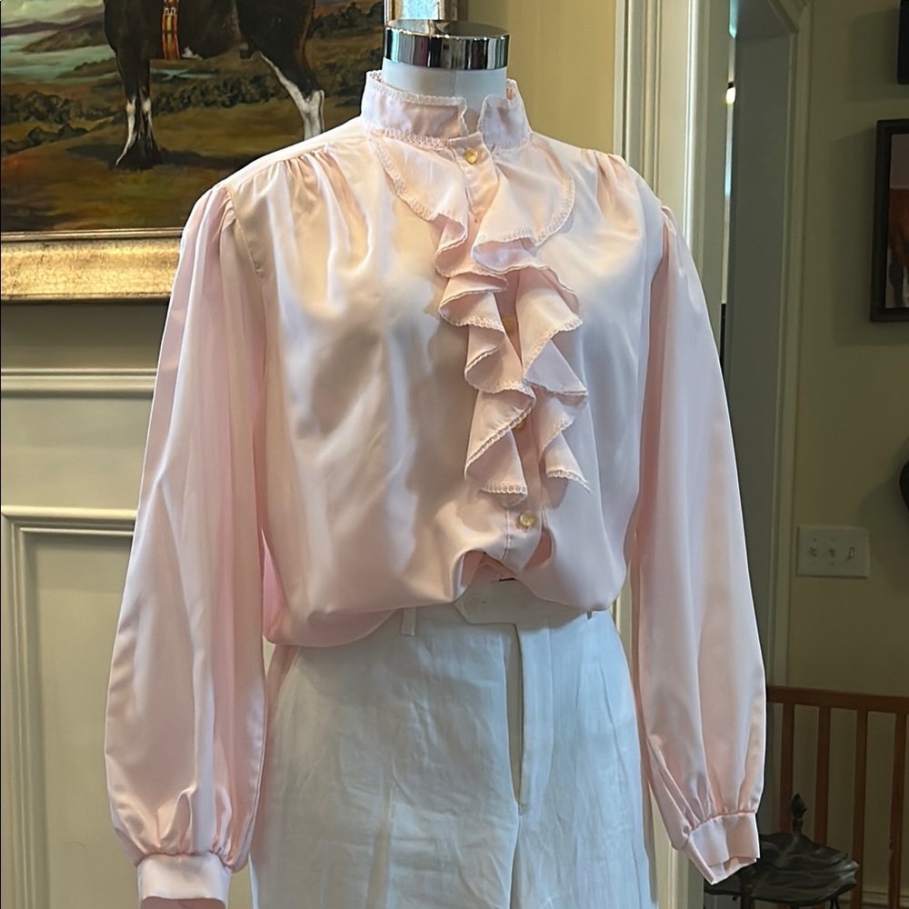 Vintage Lady Holiday Sz M Elegant Pink Ruffled Blouse GVC